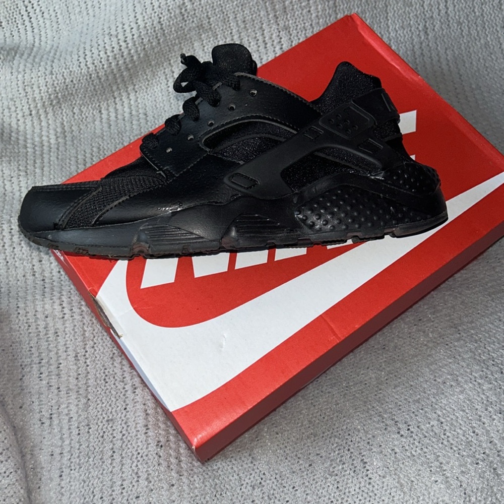 NIKE Huarache